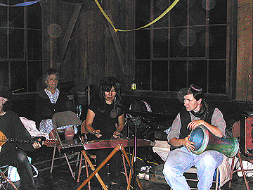 Greek band 3